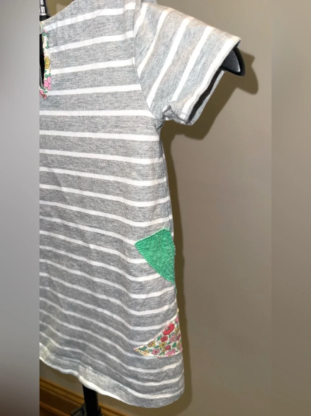 Mini Boden striped dress with bird appliqué, size 1.5/2 years
